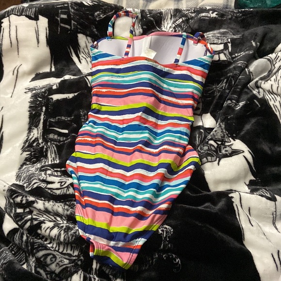 one piece bathing suit - Picture 2 of 2